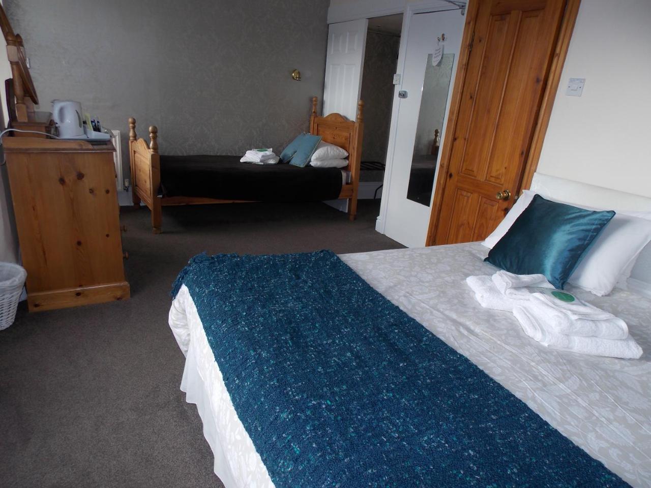 Ivy Bank Guest House Tenby Dış mekan fotoğraf