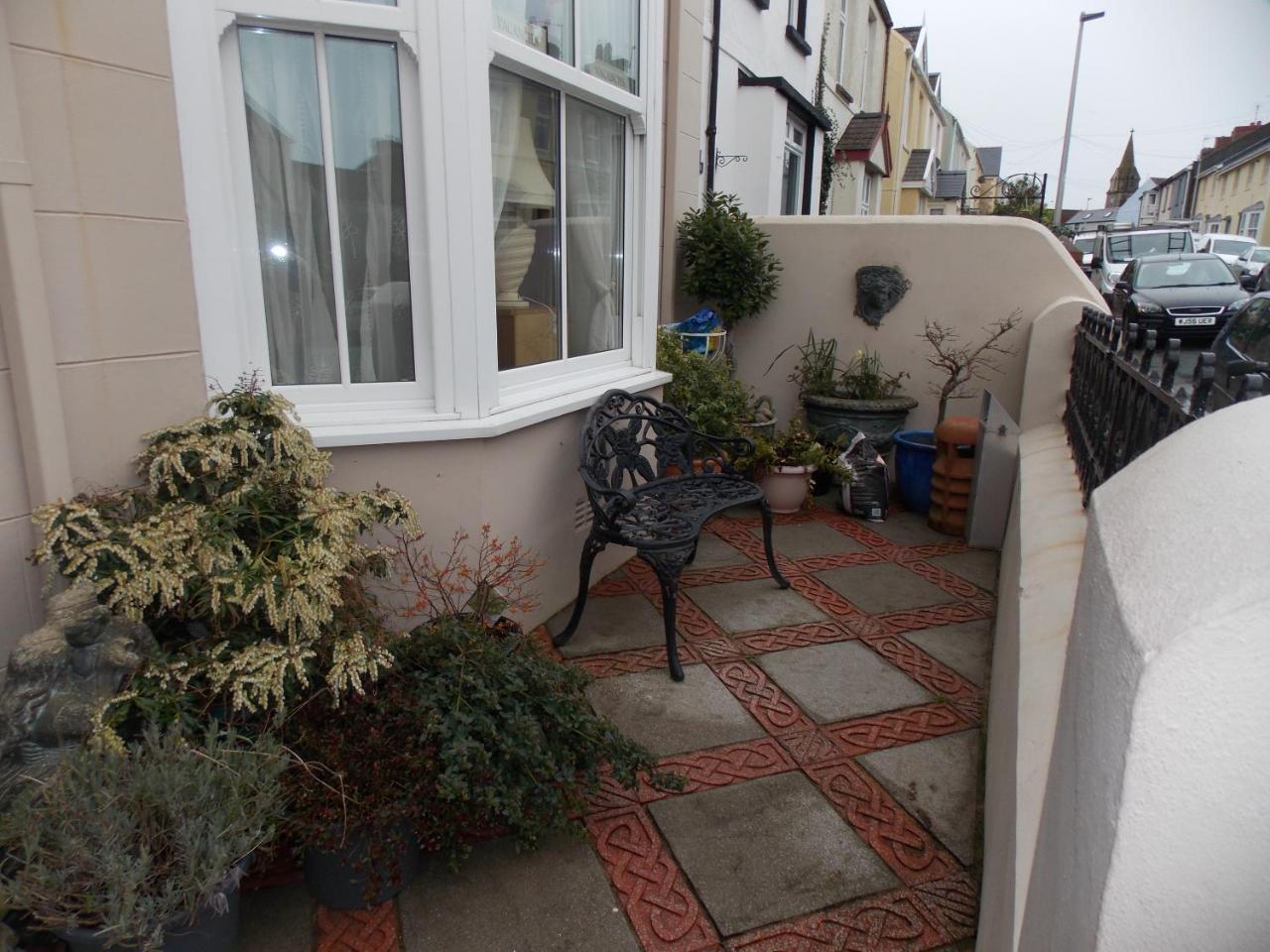 Ivy Bank Guest House Tenby Dış mekan fotoğraf