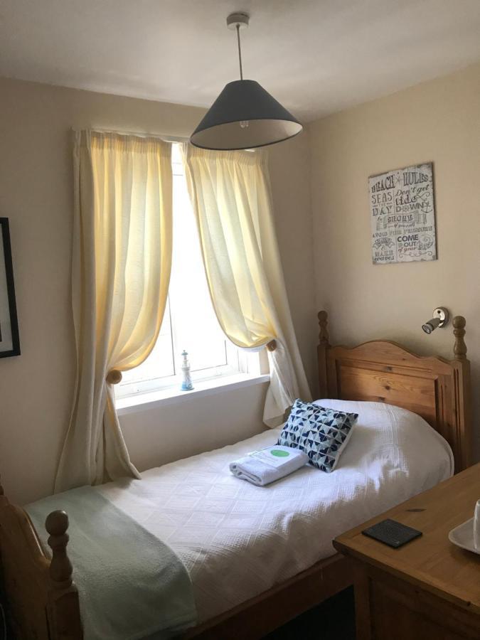 Ivy Bank Guest House Tenby Dış mekan fotoğraf