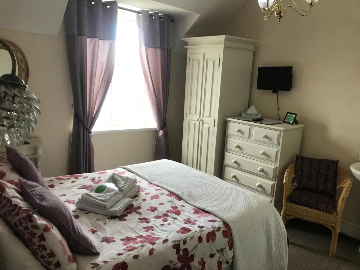 Ivy Bank Guest House Tenby Dış mekan fotoğraf